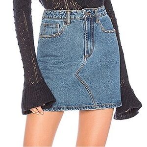 NWT MINKPINK MP|D Roller Studded Medium Blue Denim Mini Skirt — SMALL